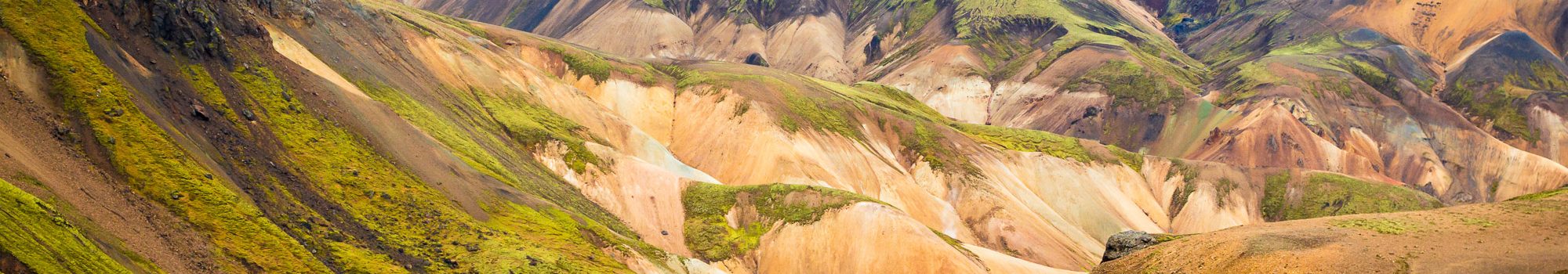 Landmannalaugar-Iceland-Laugavegur-trail-trekking