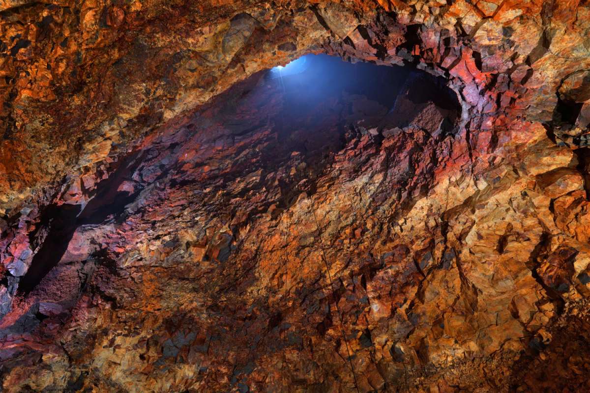 Into-the-volcano-tour-Iceland