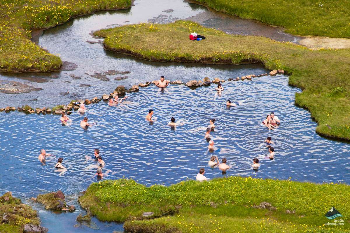 Landmannalaugar-bathing-hotspring-Iceland2
