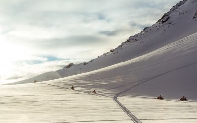Snowmobiling-tour-Langjokull-glacier-Iceland