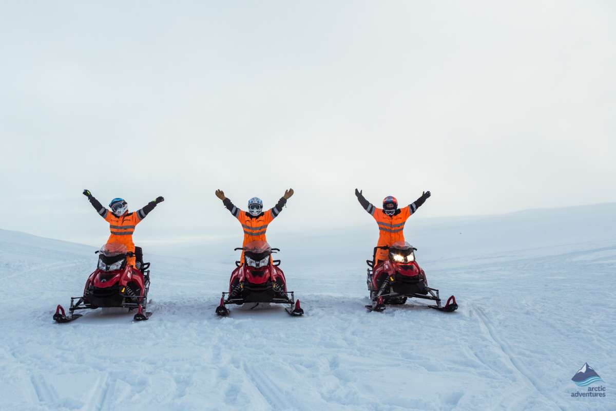 Snowmobiling-tour-Langjokull-glacier-Iceland