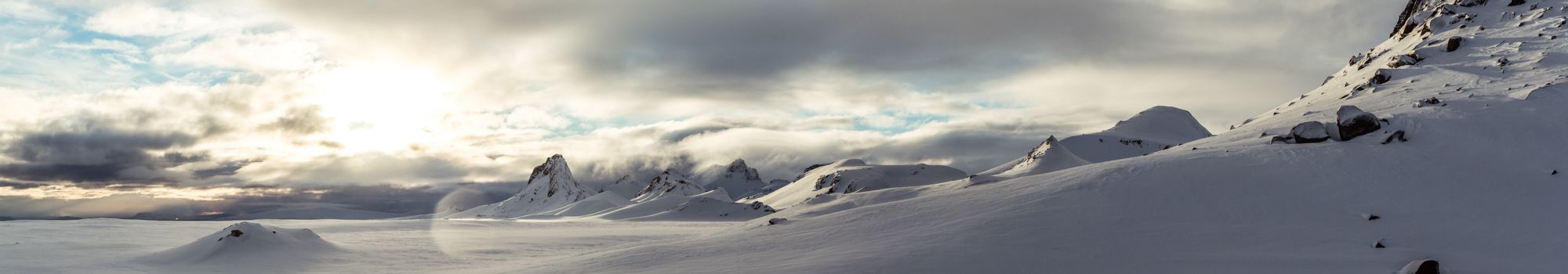 Snowmobiling-tour-Langjokull-glacier-Iceland