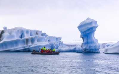 glacier lagoon iceland tour