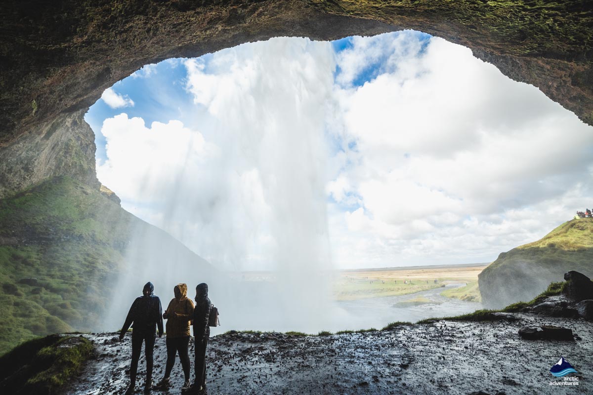 Seljalandsfoss waterfall